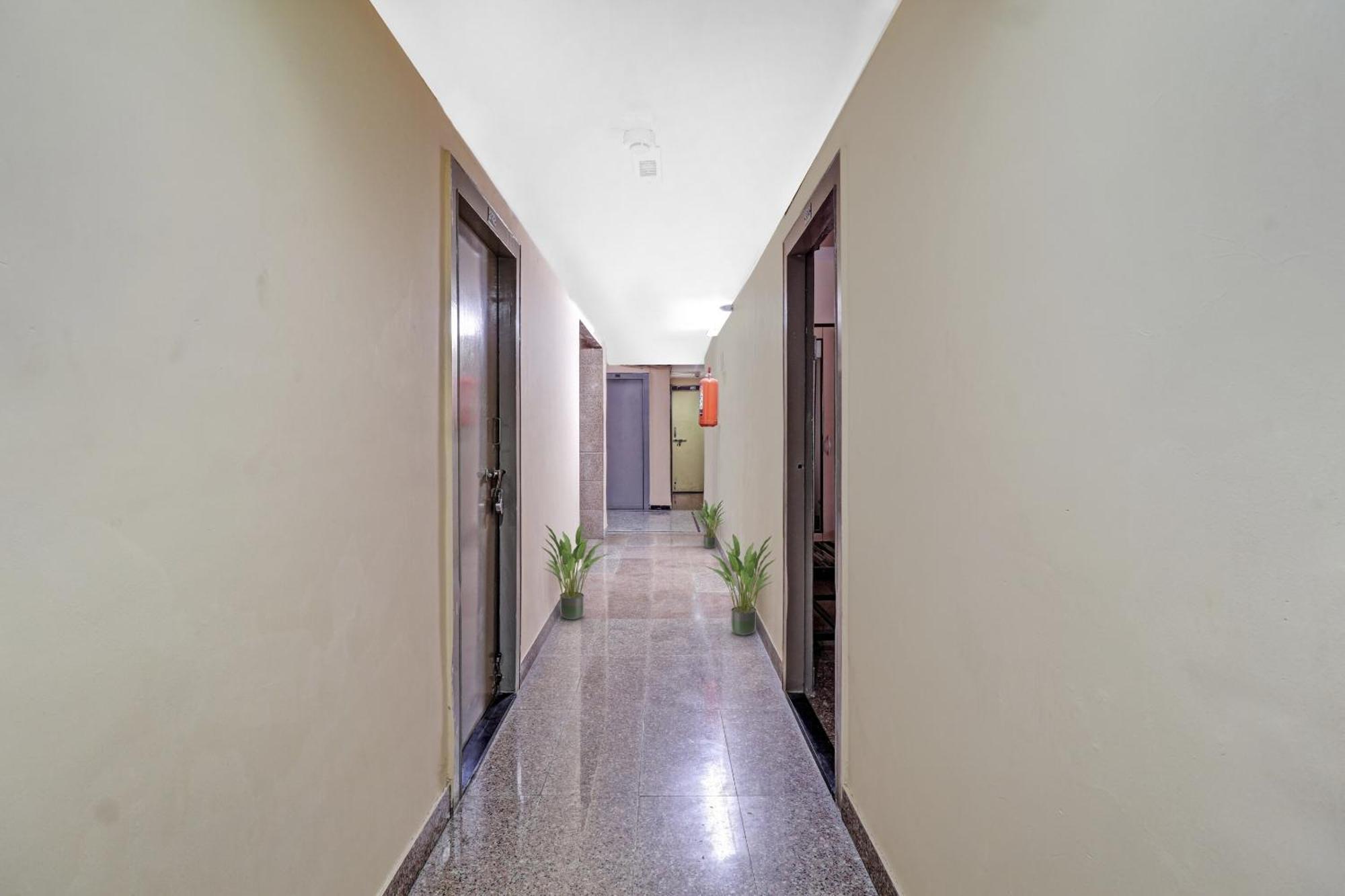 Super Hotel O Rajdoot Near Phoenix Palladium مومباي المظهر الخارجي الصورة